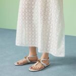 Gucci Women GG Double G Thong Sandal White Leather Flat 0.5 CM Heel – Image 9