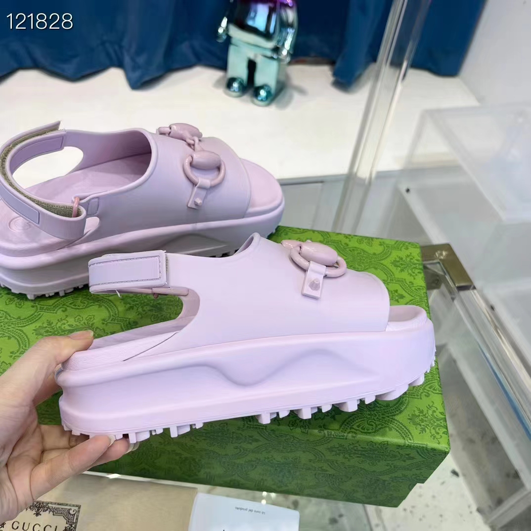 Gucci Women GG Horsebit Platform Sandal Light Pink Rubber Velcro Strap Closure (3)