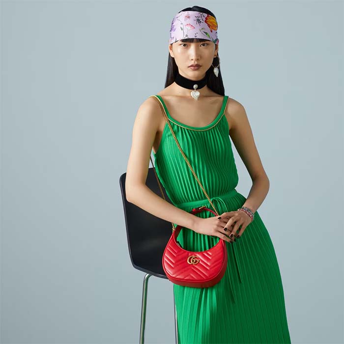 Gucci Women GG Marmont Matelassé Mini Bag Red Chevron Leather Double G (6)