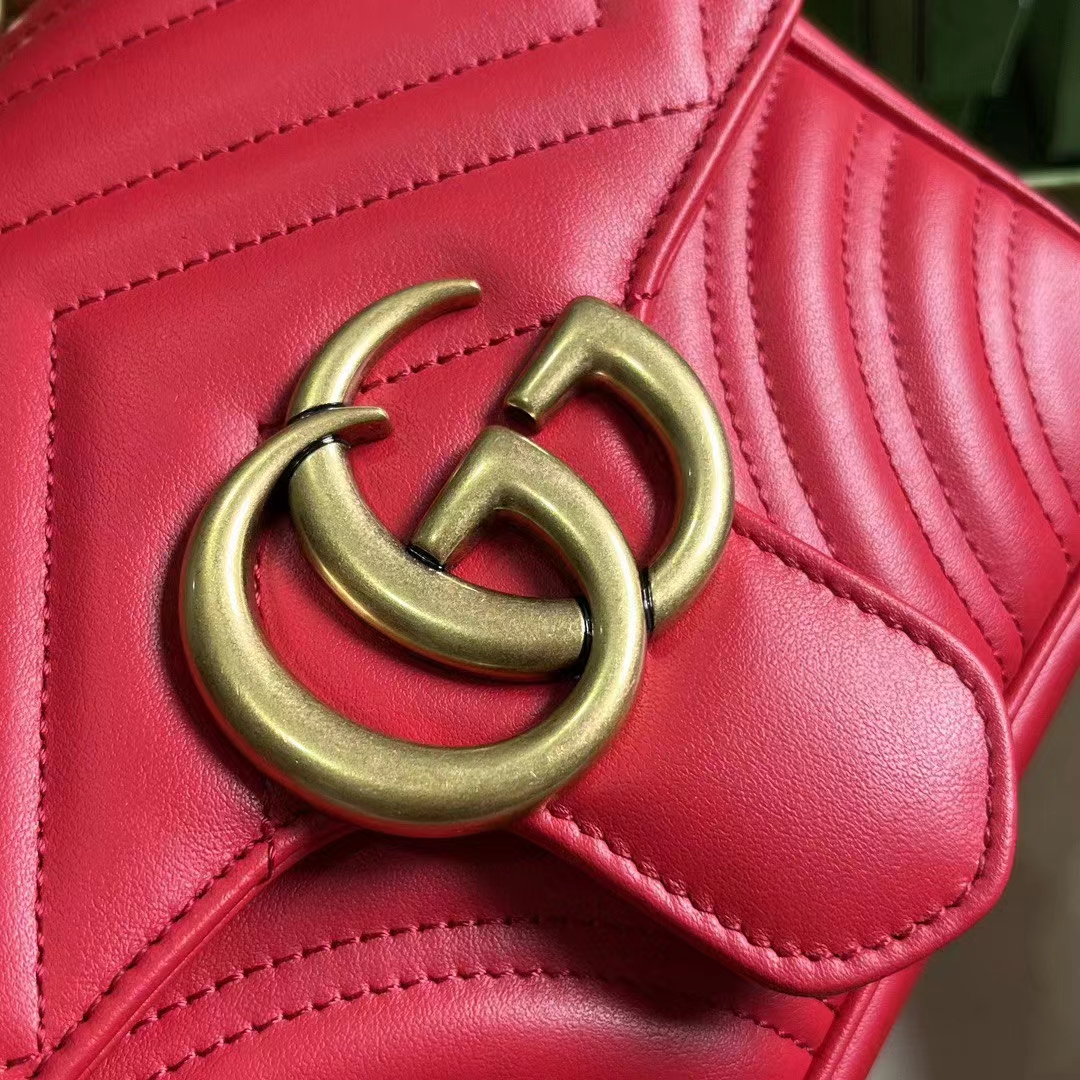 Gucci Women GG Marmont Matelassé Mini Shoulder Bag Red Matelassé Chevron Leather (1)