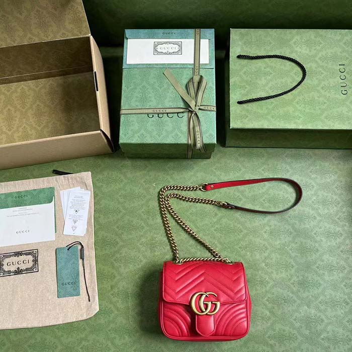 Gucci Women GG Marmont Matelassé Mini Shoulder Bag Red Matelassé Chevron Leather (6)