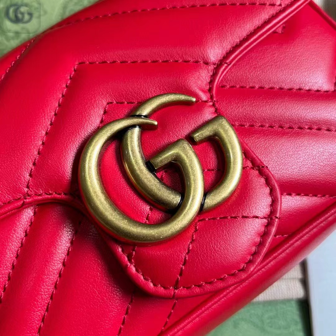 Gucci Women GG Marmont Matelassé Super Mini Bag Red Matelassé Chevron Leather (1)