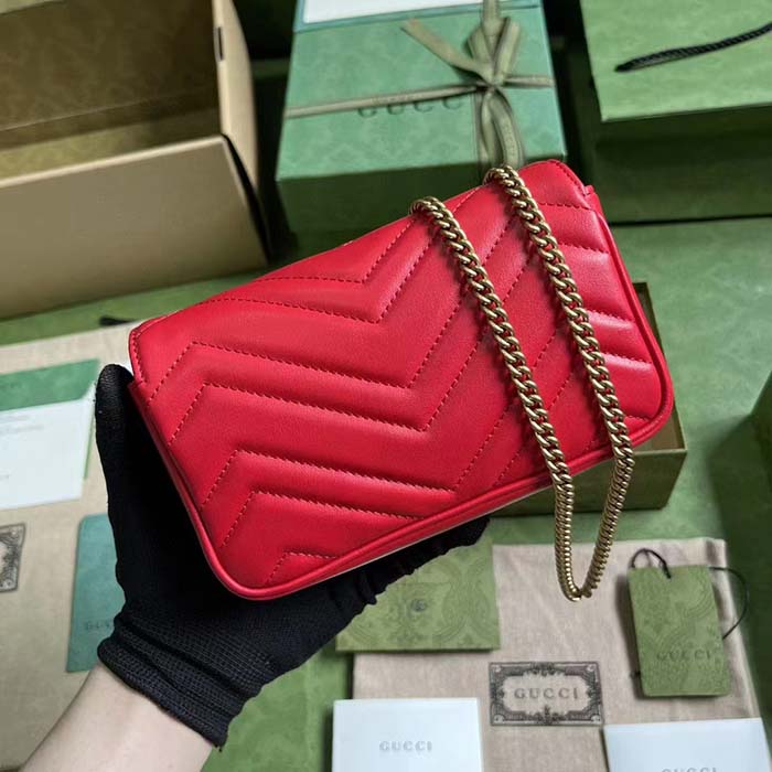 Gucci Women GG Marmont Matelassé Super Mini Bag Red Matelassé Chevron Leather (4)