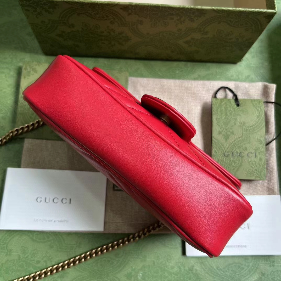 Gucci Women GG Marmont Matelassé Super Mini Bag Red Matelassé Chevron Leather (8)