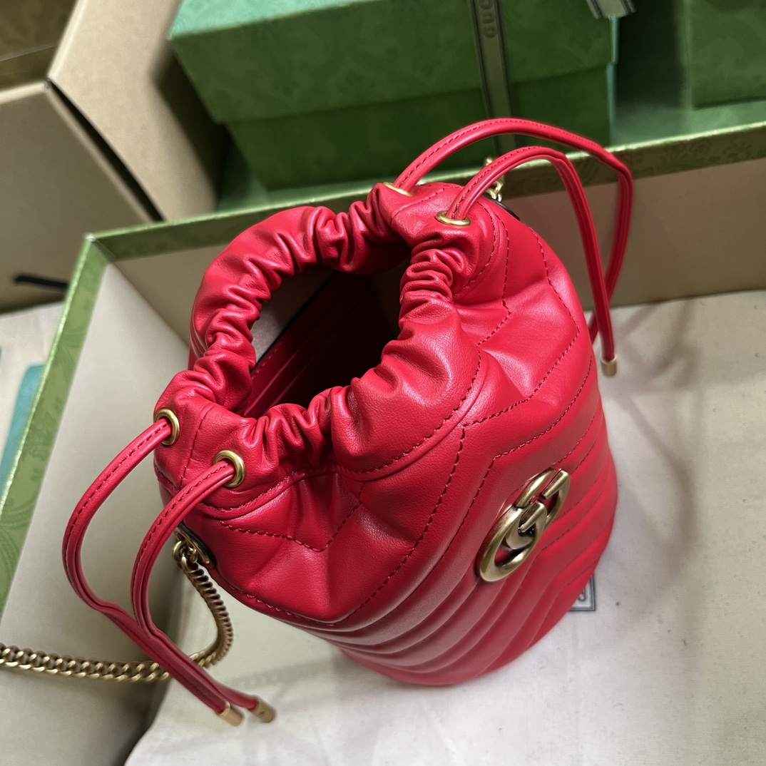 Gucci Women GG Marmont Mini Bucket Bag Red Matelassé Chevron Leather Double G (6)