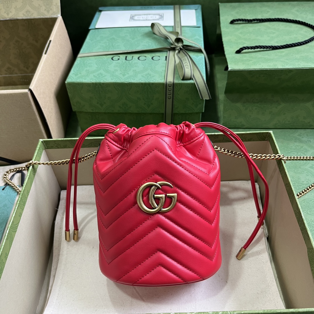 Gucci Women GG Marmont Mini Bucket Bag Red Matelassé Chevron Leather Double G (8)