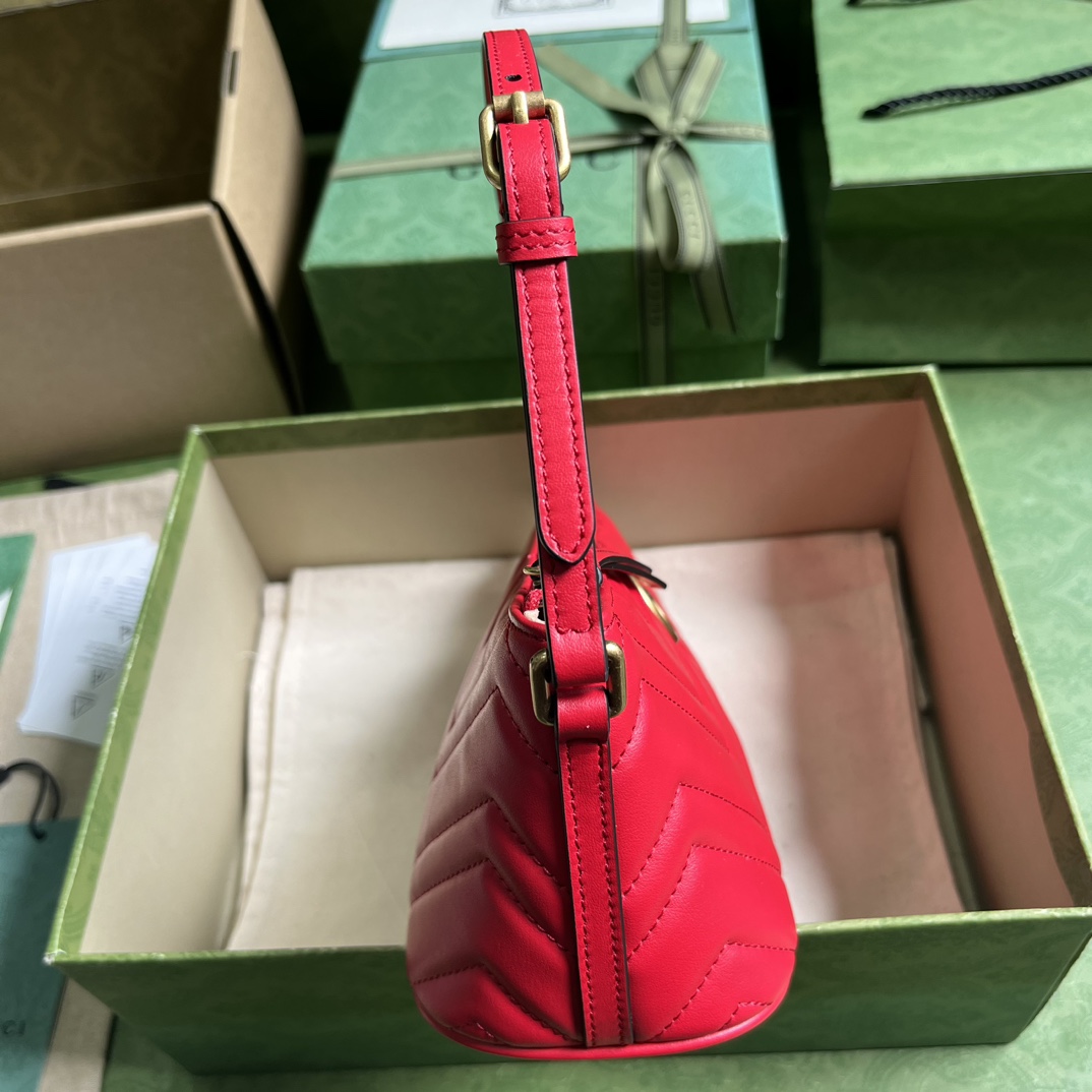 Gucci Women GG Marmont Small Shoulder Bag Red Matelassé Chevron Leather (7)