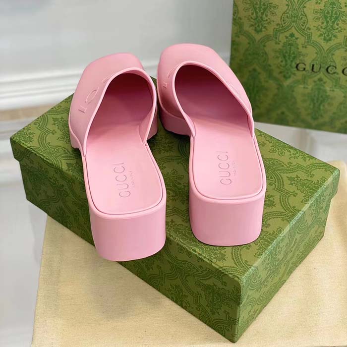 Gucci Women GG Slip-On Sandal Pink Rubber Embossed Logo Square Toe Chevron (7)