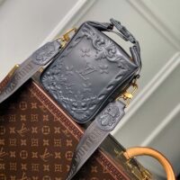 Louis Vuitton LV Unisex Cruiser Messenger Dark Shadow Gray Calf Leather