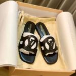 Louis Vuitton LV Unisex Isola Flat Mule Black Calf Leather Circle Signature - Bild 5