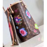 Louis Vuitton LV Unisex LV x YK Neverfull MM Monogram Coated Canvas Faces Print Embroidery - immagine 5