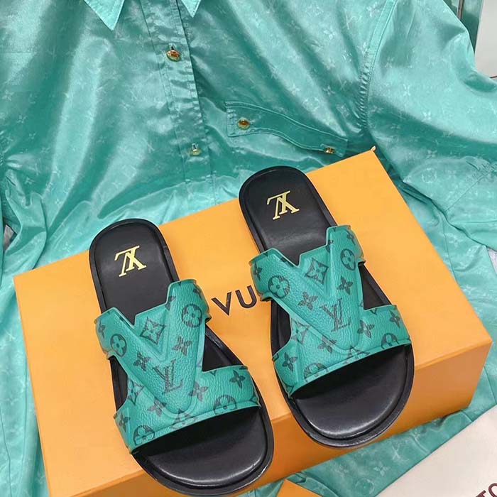 Louis Vuitton LV Unisex Oasis Mule Eclipse Green Monogram Grained Calf Leather Rubber (10)
