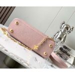 Louis Vuitton LV Women Capucines BB Powdered Beige Taurillon Leather - Imagen 5