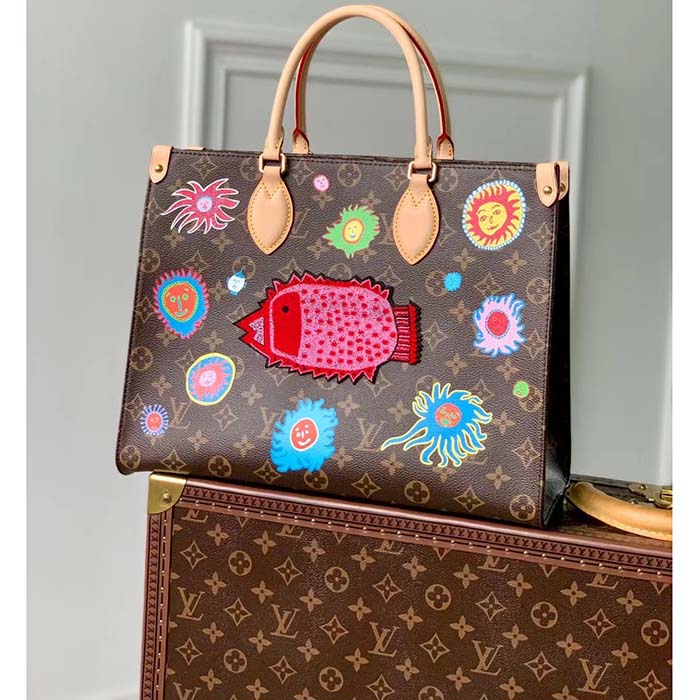 Louis Vuitton LV Women LV x YK OnTheGo MM Monogram Coated Canvas Faces Embroidery (1)