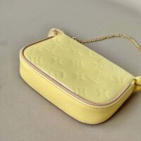 Louis Vuitton LV Women Multi Pochette Accessoires Yellow Monogram Vernis Embossed Patent Calf (7)