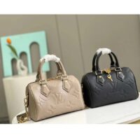 Louis Vuitton LV Women Speedy Bandoulière 20 Crème Beige Embossed Grained Cowhide Leather (11)