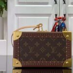 Louis Vuitton Unisex Coffret Trésor 24 Monogram Canvas Microfiber Lining Golden Brass - Bild 4