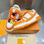 Louis Vuitton Unisex LV Trainer Maxi Sneaker Orange Mix of Materials Rubber - Imagen 5
