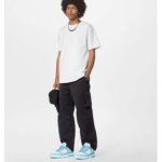 Louis Vuitton Unisex LV Trainer Sneaker Blue Mix of Materials Rubber Monogram Flowers - immagine 12