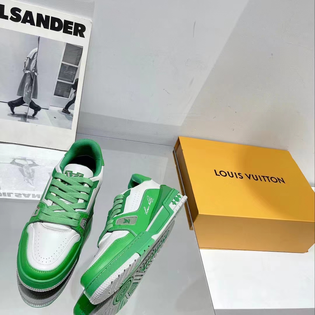 Louis Vuitton Unisex LV Trainer Sneaker Green Mini Monogram-Embossed Calf Monogram Leather (6)