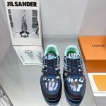 Louis Vuitton Unisex LV x YK LV Trainer Sneaker Navy Blue Camouflage-Printed Canvas Grained Calf – Bild 4