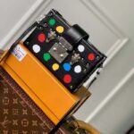 Louis Vuitton Unisex LV x YK Petite Malle Black Taurillon Bull Calf Leather 3D Painted Dots – Bild 2