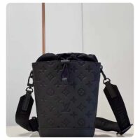 Louis Vuitton Unisex Noe Sling Black Calf Leather Textile Lining Drawstring Closure (2)