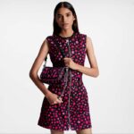 Louis Vuitton Women LV x YK Multi Pochette Accessoires Black Fuchsia Embossed Grained Monogram Empreinte Cowhide - Bild 12