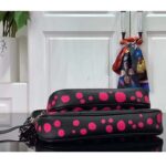 Louis Vuitton Women LV x YK Multi Pochette Accessoires Black Fuchsia Embossed Grained Monogram Empreinte Cowhide - Bild 4