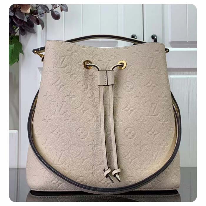 Louis Vuitton Women NeoNoé MM Bucket Bag Crème Beige Embossed Grained Cowhide Leather (4)