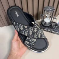 Dior Unisex CD Dior Alias Sandal Beige Black Dior Oblique Jacquard Calfskin Insole (1)