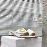 Dior Women CD C'est Dior Slide White Patent Calfskin Metal C D Initials - Imagen 5