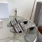 Dior Women CD Dway Heeled Slide White Black Embroidered Cotton Plan De Paris – Bild 6