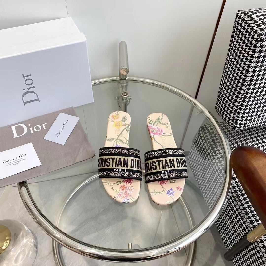 Dior Women CD Dway Slide Beige Multicolor Raffia Embroidered Petites Fleurs