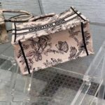 Dior Women CD Large Book Tote Powder Pink Dior Jardin Botanique Embroidery - Bild 4