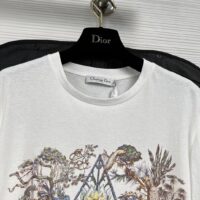 Dior Women CD T-Shirt White Cotton Linen Jersey Multicolor Étoile De Voyage Motif (5)