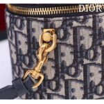 Dior Women Medium CD Signature Vanity Case Blue Oblique Jacquard Leather Handle - immagine 9