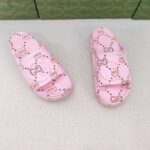 Gucci Unisex GG Animal Print Rubber Slide Sandal Pink Embossed Interlocking G Low Heel - Image 6