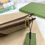 Gucci Unisex GG Jackie 1961 Pouch Beige Ebony GG Supreme Canvas Zipper Closure - Image 8