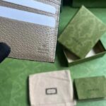 Gucci Unisex GG Marmont Card Case Wallet Taupe Leather Double G - Imagen 10
