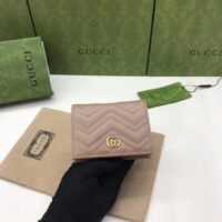 Gucci Unisex GG Marmont Matelassé Card Case Wallet Rose Beige Chevron Leather (8)