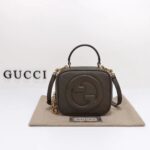 Gucci Women GG Blondie Top Handle Bag Brown Leather Round Interlocking G - Imagen 2