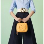 Gucci Women GG Blondie Top Handle Bag Yellow Leather Round Interlocking G - Imagen 11