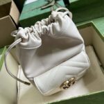 Gucci Women GG Marmont Mini Bucket Bag White Matelassé Chevron Leather Double G - Bild 4