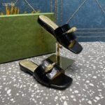 Gucci Women GG Slide Sandal Tiger Head Black Patent Leather Flat - Bild 3