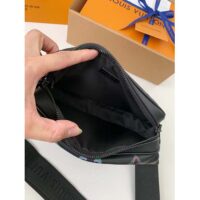 Louis Vuitton LV Unisex Comet Messenger PM Black Borealis Calf Cowhide Leather (2)