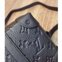 Louis Vuitton LV Unisex Soft Trunk Wearable Wallet Black Taurillon Monogram Leather (2)