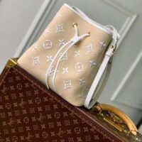 Louis Vuitton LV Women Néonoé MM White Cotton Cowhide Leather (6)