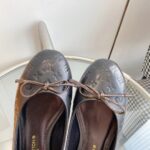 Louis Vuitton LV Women Nina Flat Ballerina Black Monogram Embossed Calf Leather Canvas Bow - Imagen 9