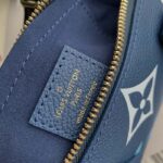 Louis Vuitton LV Women Seedy Bandoulière 20 Dégradé Blue Embossed Supple Cowhide Leather - Image 9